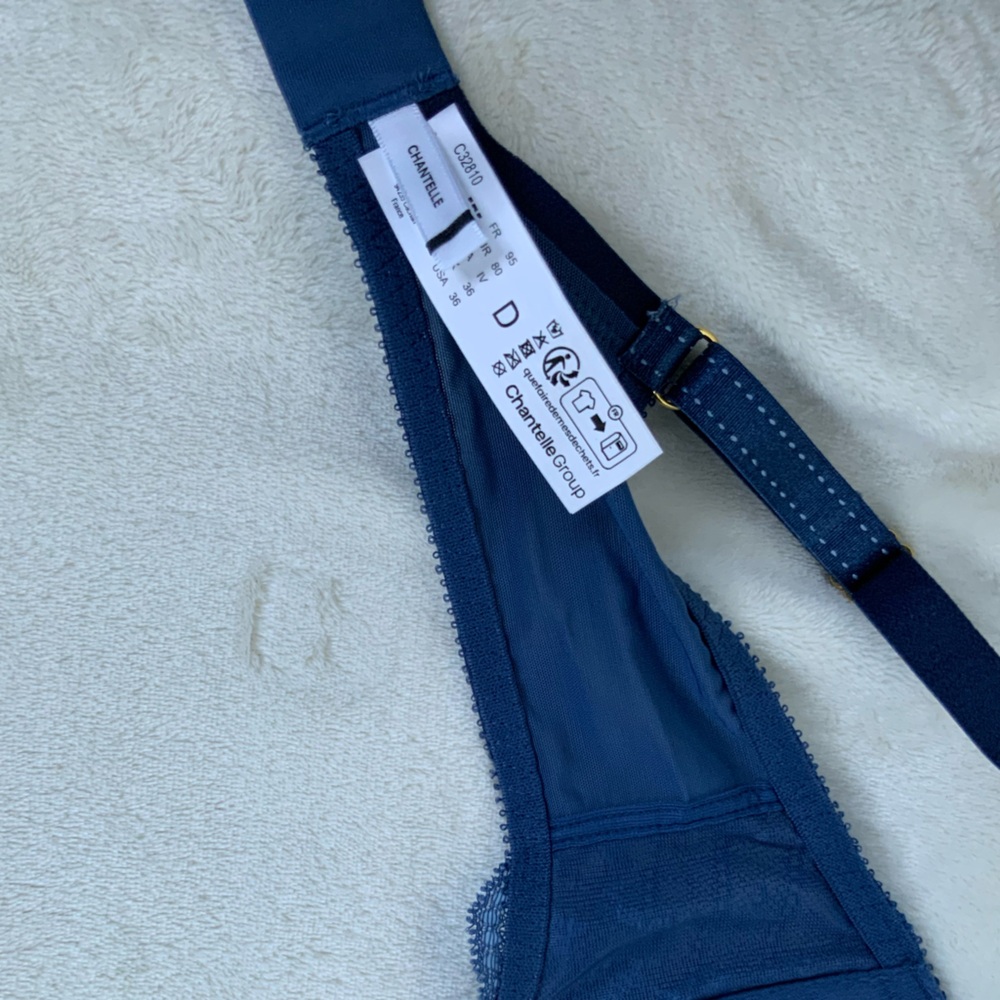 Chantelle Rive Gauche Side Support Bra 36D,Danube Blue/Mist - Picture 6 of 8